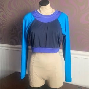 Workout long sleeve crop top